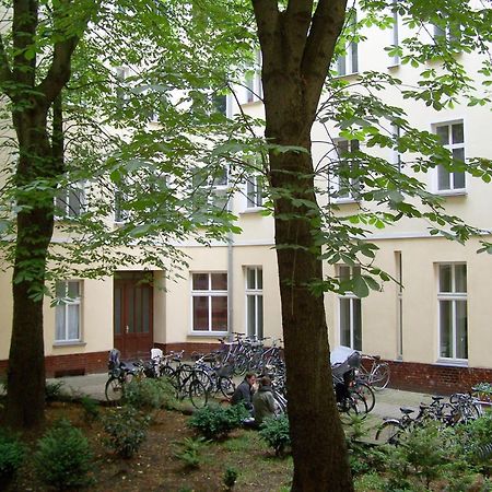 Quiet Courtyard Apartment 베를린 외부 사진